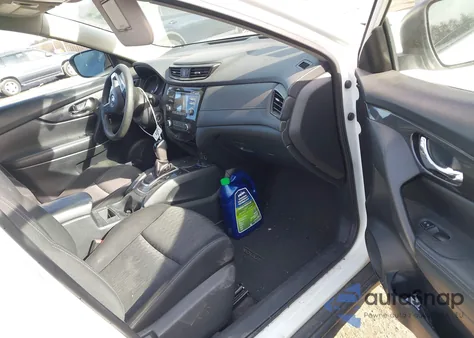 2017 Nissan Rogue S z USA, uszkodzony, nr VIN KNMAT2MV5HP566770